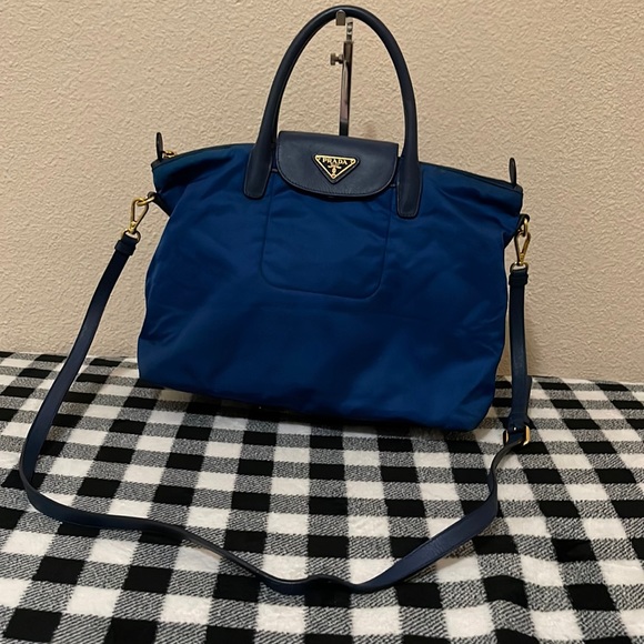 PRADA Nylon Crossbody bag - Picture 1 of 8